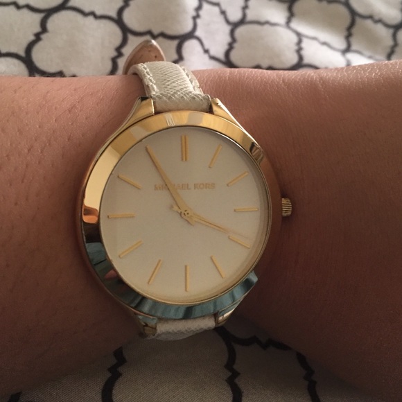 Michael Kors Watch - Picture 4 of 4