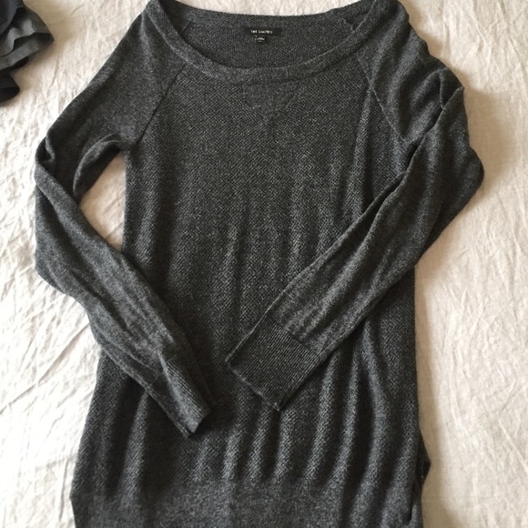 The limited grey sweater