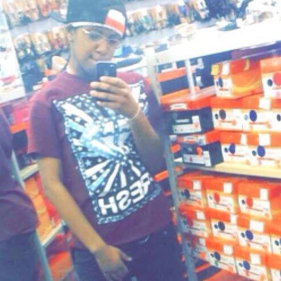 Meet your Posher, Nesha