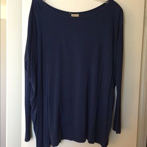 Navy Piko Top