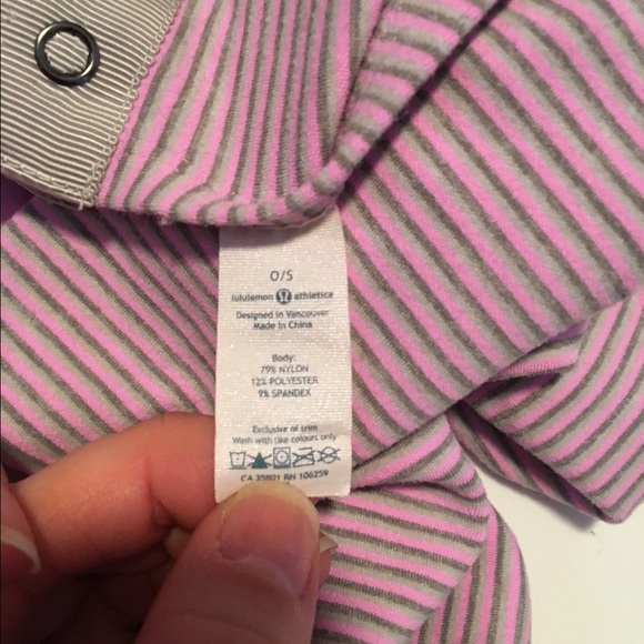 Lulu lemon reversible scarf button down