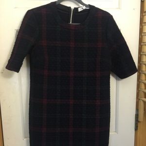 Elizabeth and James dress