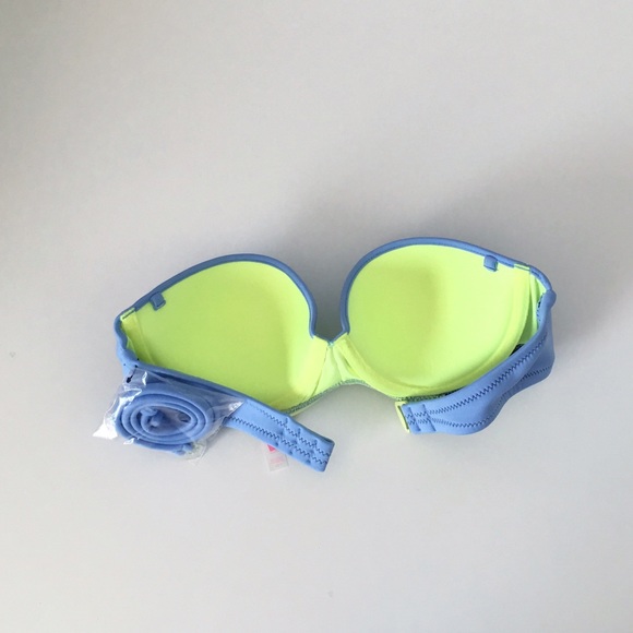 VS The Surf Flirt Bandeau Colorblock Bikini Top - Picture 2 of 4