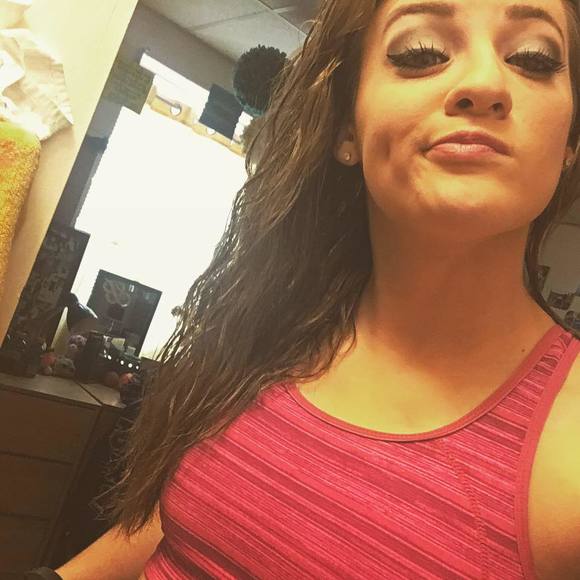 Meet your Posher, Brianna - Picture 1 of 1