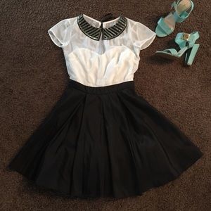 NWOT B. Darlin cocktail dress