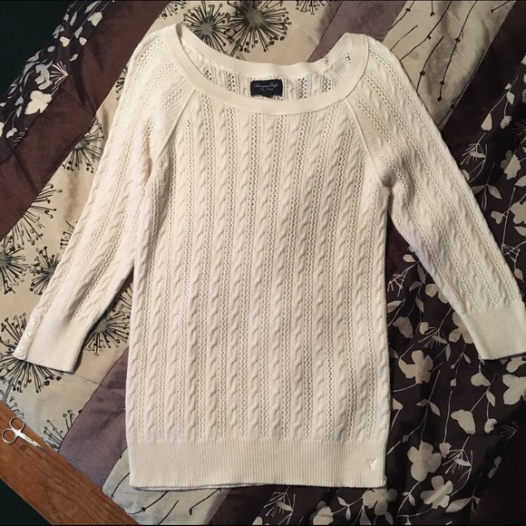 American Eagle Stitched Sweater