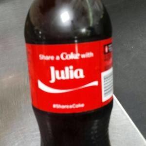 Meet your Posher, Julia
