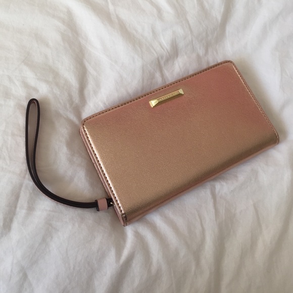 Anne klein wristlet Clearance