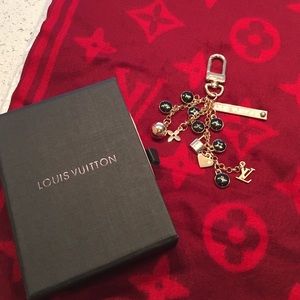 Louis Vuitton  Keychain