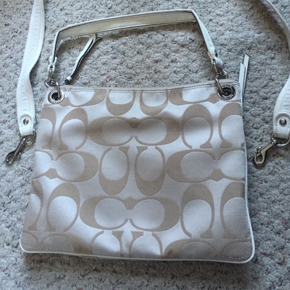 Coach shoulder bag - Picture 2 of 3