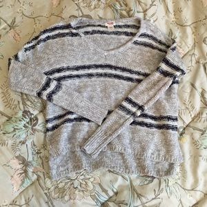 Sweater/cardigan bundle