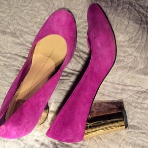 Dolce Vita Berry Suede Pumps