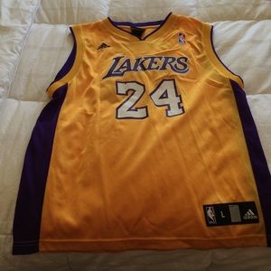 Lakers jersey (Bryant)