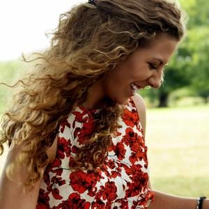Meet your Posher, Madeline