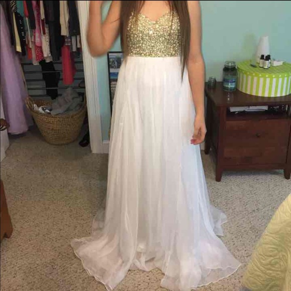 LaFemme Prom Dress, perfect condition - Picture 2 of 3