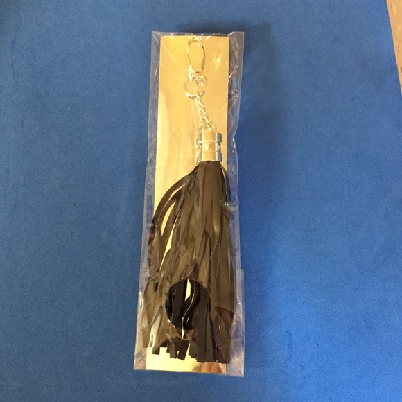 Black tassel key chain