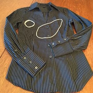 SALE Express blouse black striped buttons S lK new