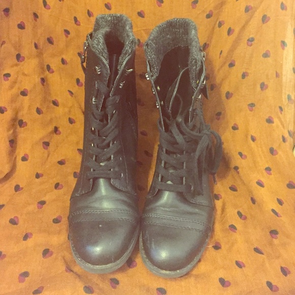 Black Combat Boots!