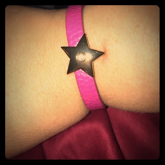 Slender, star bracelet.