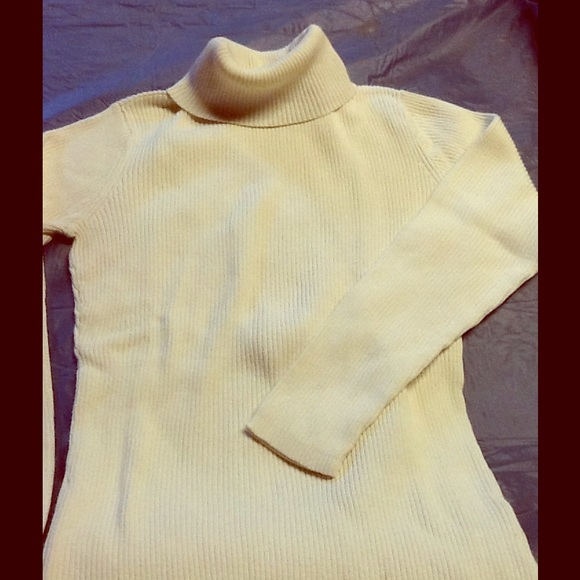 Cream ribbed turtle neck sweater