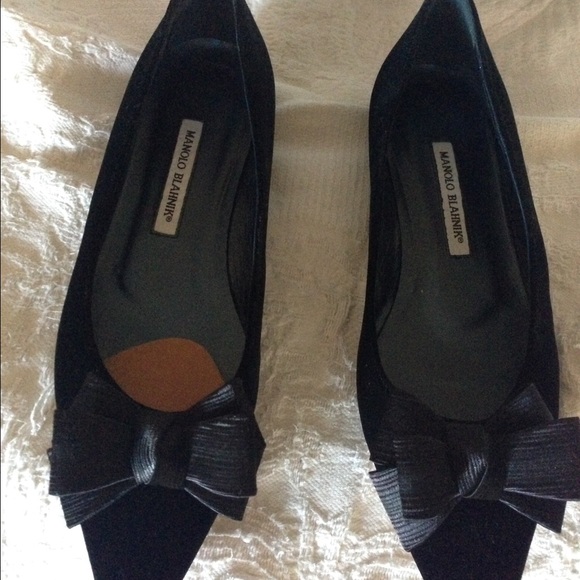 Mamolo Blahnik Velvet Shoes