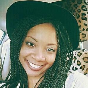 Meet your Posher, April