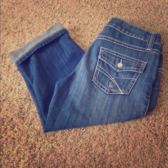 Denim Capri type pants