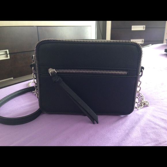 Black & Silver Crossbody Handbag