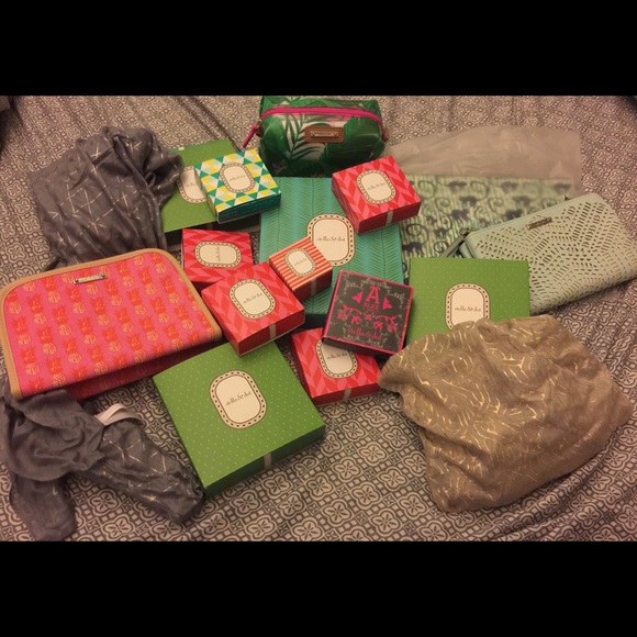 HUGE LOT of Stella and Dot. See desc for details