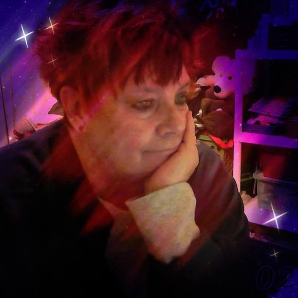 Meet your Posher, Janet