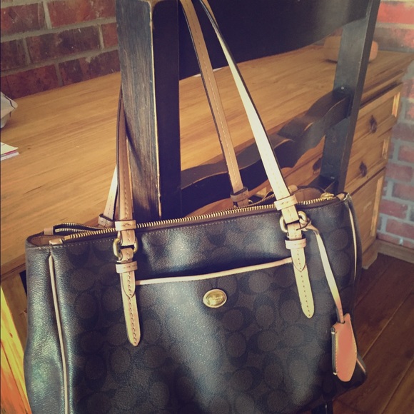 Coach handbag