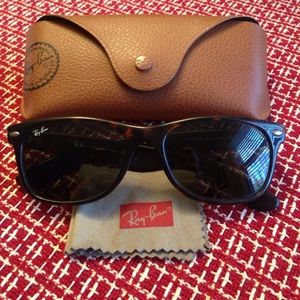 Ray Ban tortoise shell Wayfarers