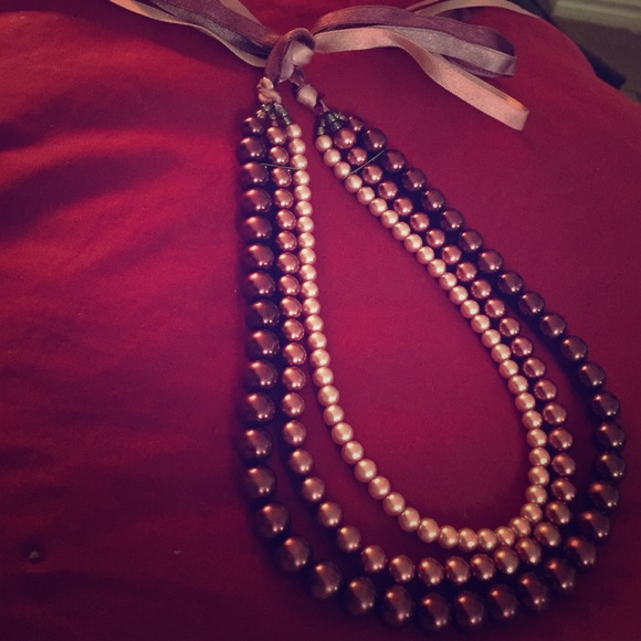 Beautiful strand of 3 pearls