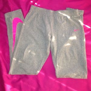 Nike Leg-A-See Pants