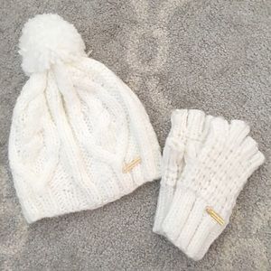 Michael Kors Cable Knit Hat and Glove set