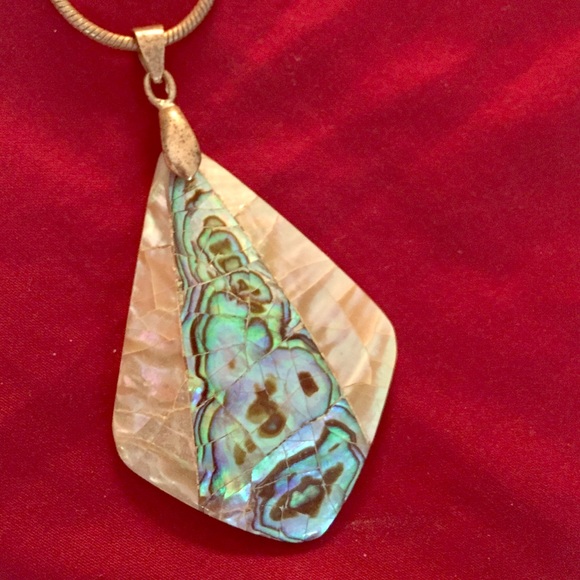 Vintage sea shell pendant
