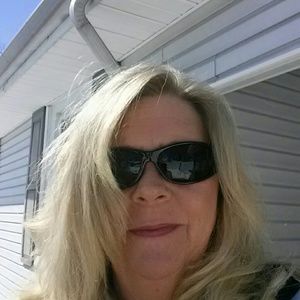 Meet your Posher, Paula