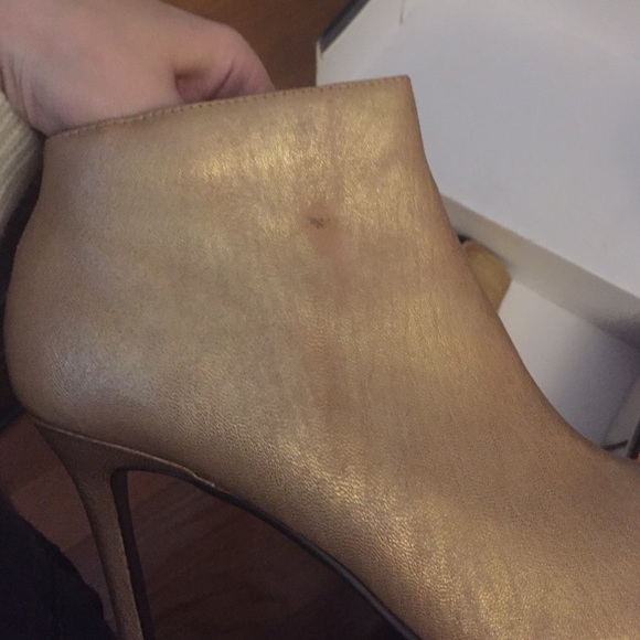 Colin Stuart gold boots - Picture 2 of 2