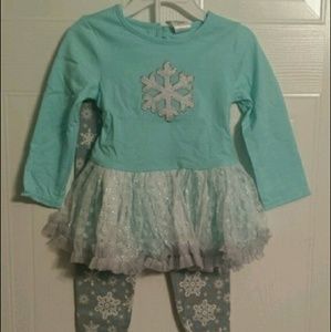 Girls snowflake tunic and leggings