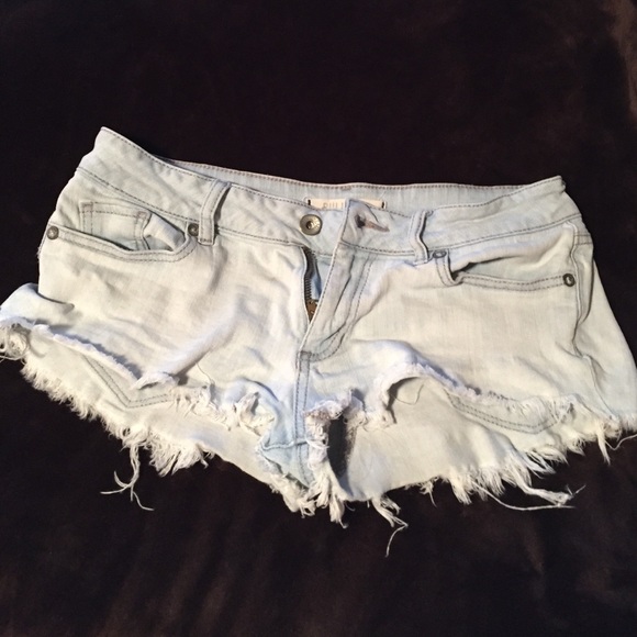 Pacsun size 3 light colored shorts