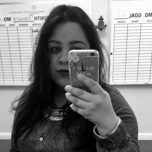 Meet your Posher, Rubi