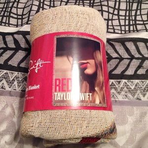 Taylor Swift Blanket