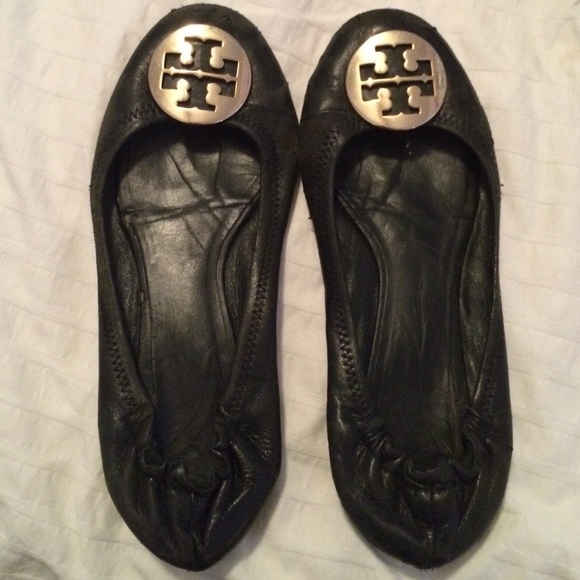 Tory burch black flats
