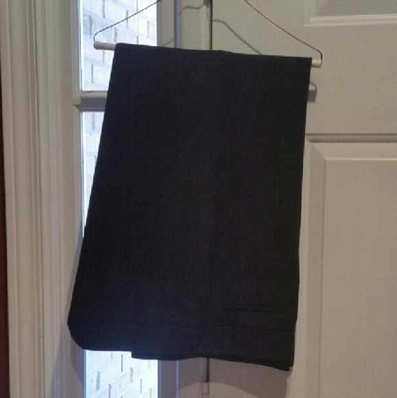 Ann Klein Trousers ****Sale***** - Picture 2 of 3