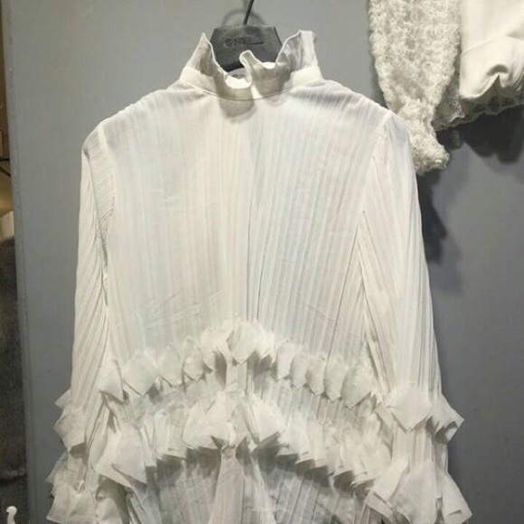 Gorgeous white chiffon blouse top