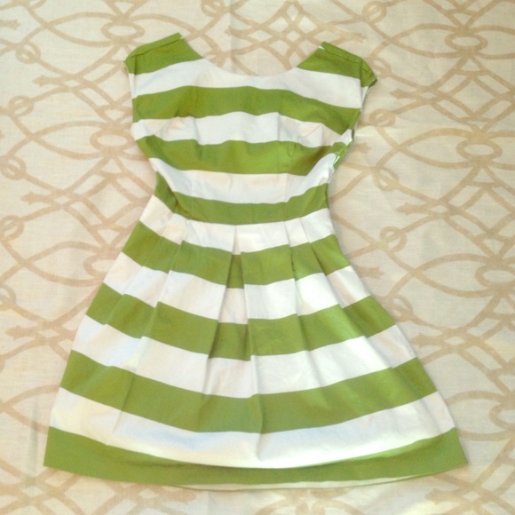 Forever 21 Green Stripe Dress Small