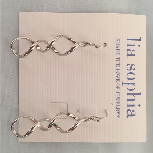 Lia Sophia new swirly earrings silver.