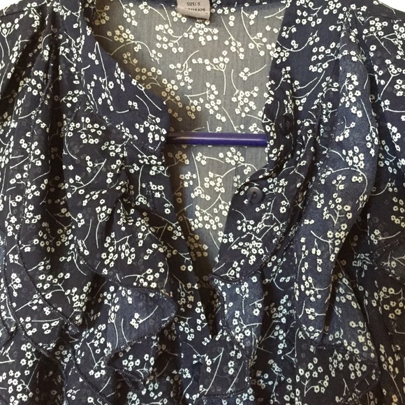 Spring dress - Picture 3 of 4