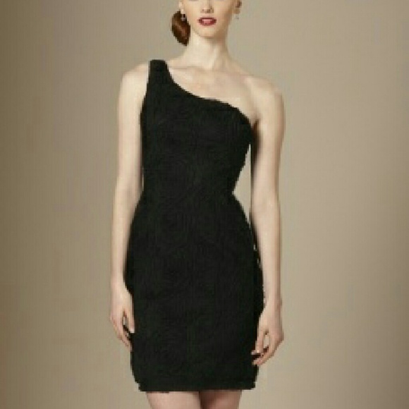 One shoulder black lace rosette dress