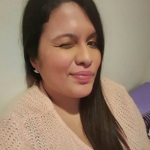 Meet your Posher, Carolina